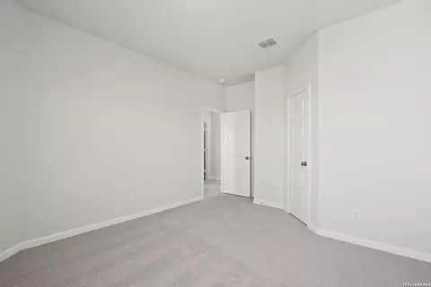 Bedroom - 11107 Luckenbach Loop, Converse, TX 78109 photo 8 of 8