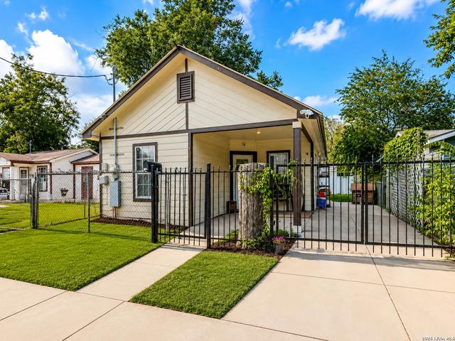 1921 San Fernando, San Antonio, TX 78207