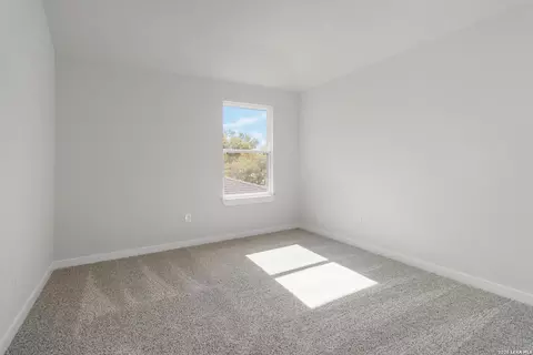 Bedroom - 2941 Leclerc Rd, Converse, TX 78109 photo 6 of 8
