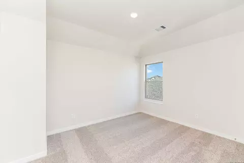 Bedroom - 2969 Leclerc Rd, Converse, TX 78109 photo 6 of 7