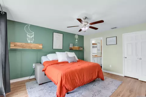 Bedroom - 20051 Senior Rd, Von Ormy, TX 78073 photo 5 of 6