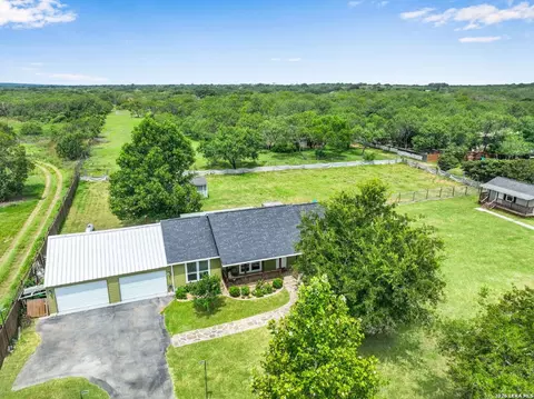 View/Area - 20051 Senior Rd, Von Ormy, TX 78073 photo 1 of 6