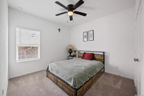 Bedroom - 5931 Draw Loop, Bulverde, TX 78163 photo 2 of 6