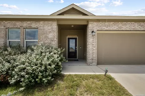 Exterior - 5931 Draw Loop, Bulverde, TX 78163 photo 5 of 6