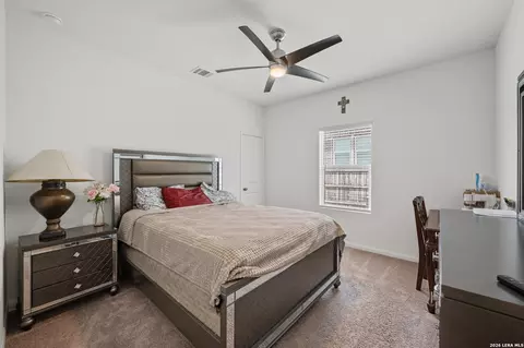 Bedroom - 5931 Draw Loop, Bulverde, TX 78163 photo 3 of 6