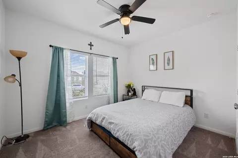 Bedroom - 5931 Draw Loop, Bulverde, TX 78163 photo 1 of 6