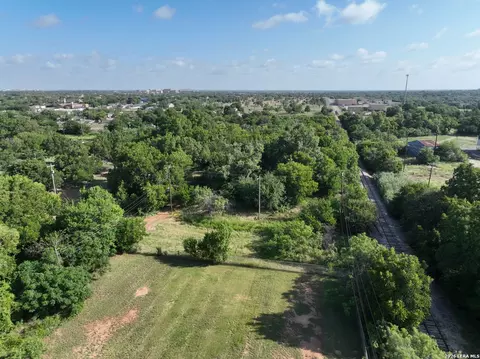 210 N 3rd, Abilene, TX 79601 photo 4