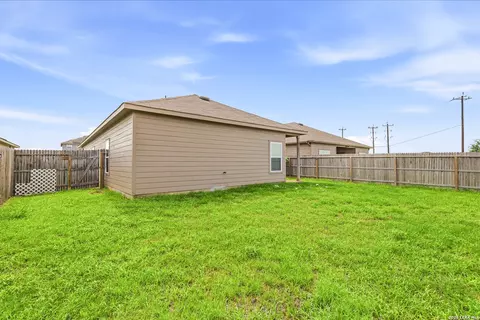 Exterior - 19835 Doc Holiday Dr, Lytle, TX 78052 photo 6 of 6