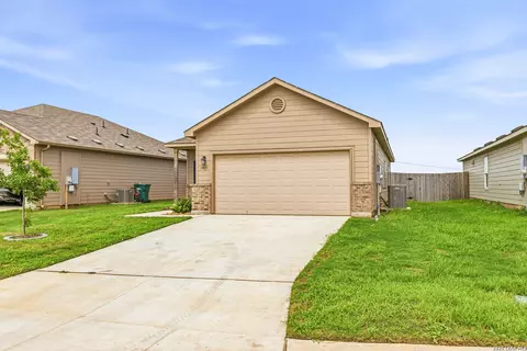 Exterior - 19835 Doc Holiday Dr, Lytle, TX 78052 photo 3 of 6