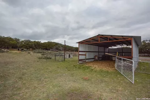 Exterior - 984 County Road 357, Utopia, TX 78884 photo 10 of 10