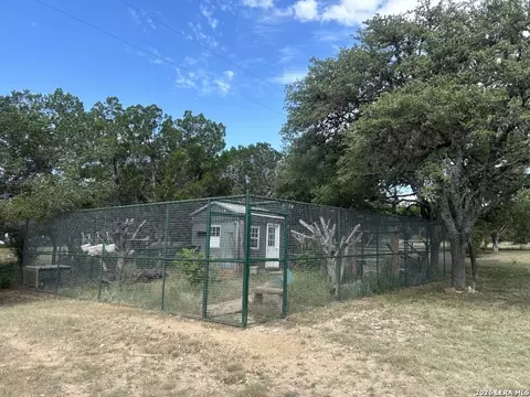Other - 984 County Road 357, Utopia, TX 78884 photo 16 of 17