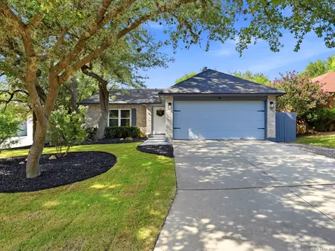 10974 Hamlen Park Dr S, San Antonio, TX 78249