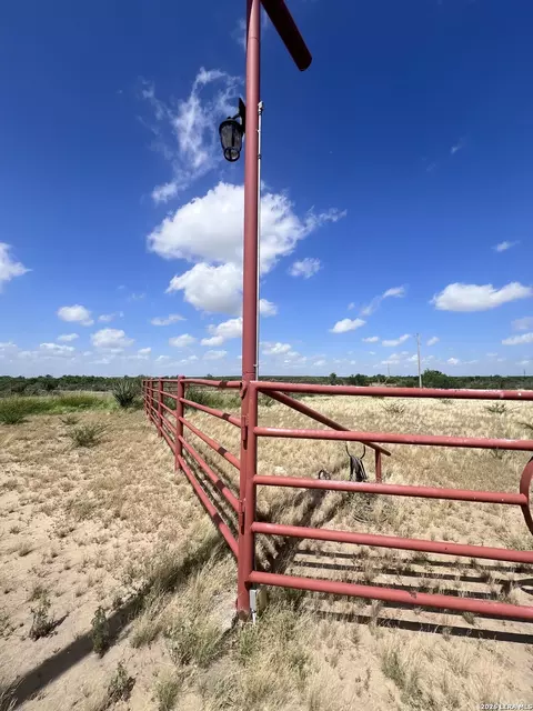 Other - 347 Sundown Trl, Eagle Pass, TX 78852 photo 3 of 22
