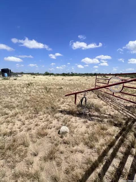 Other - 347 Sundown Trl, Eagle Pass, TX 78852 photo 6 of 22