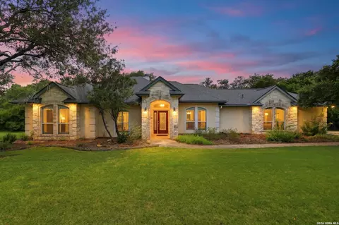 226 Lost Creek Dr, Bulverde, TX 78163