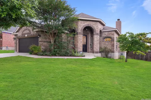 7915 Juniper Flt, San Antonio, TX 78254