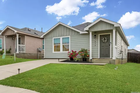 7030 Tides Trl, San Antonio, TX 78252