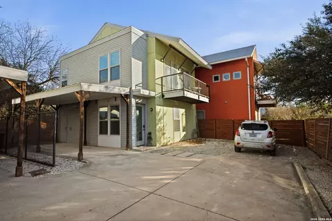 422 Hays St #3, San Antonio, TX 78202