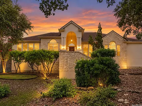 29442 No Le Hace Dr, Fair Oaks Ranch, TX 78015