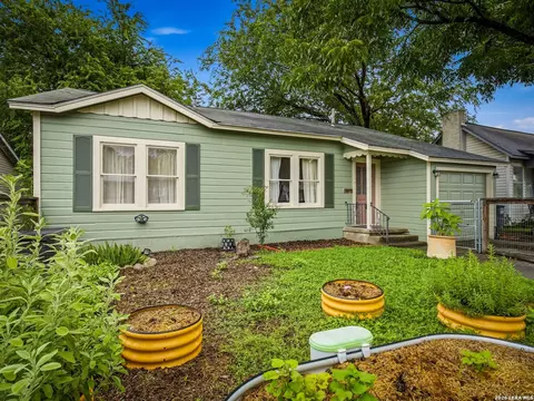 2022 W Craig Pl, San Antonio, TX 78201