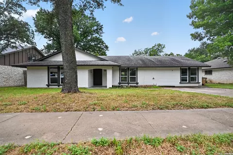 1017 Cripple Creek Dr, Austin, TX 78758