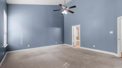 5627 Calaveras, San Antonio, TX 78253