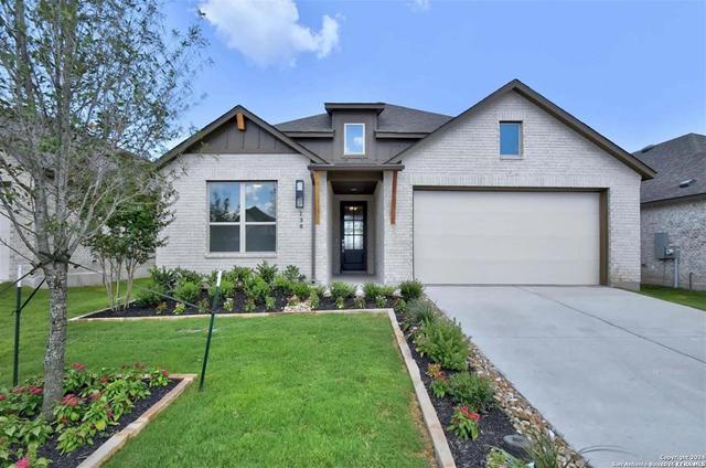 138 Red Oak, Castroville, TX 78009