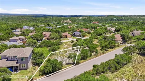 10803 Lake Park Dr, Dripping Springs, TX 78620
