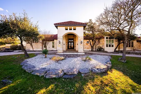 376 San Marcos, New Braunfels, TX 78132