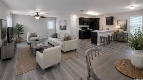 5915 Lady Ln, San Antonio, TX 78242