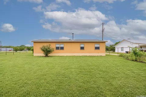 5004 Apache Moon, Spring Branch, TX 78070 photo 34