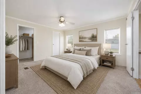5004 Apache Moon, Spring Branch, TX 78070 photo 13