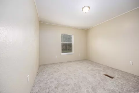 5004 Apache Moon, Spring Branch, TX 78070 photo 31