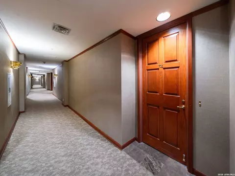 1 Towers Park Ln #702, San Antonio, TX 78209
