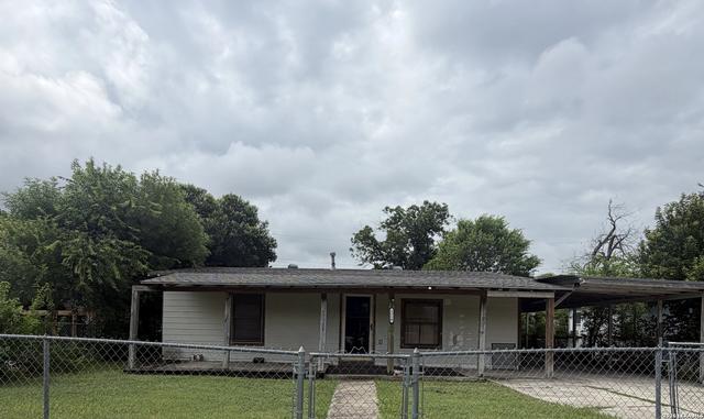 1210 W Gerald Ave, San Antonio, TX 78211