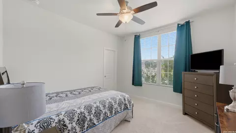 Bedroom - 525 Concerto Ct, Spring Branch, TX 78070 photo 5 of 8