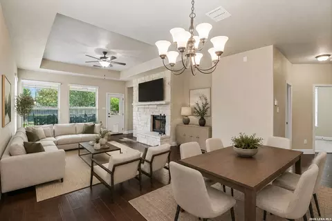112 Dover Downs, Boerne, TX 78006