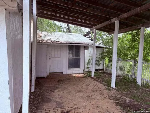 Other - 897 Zig Zag Ave, Devine, TX 78016 photo 2 of 5
