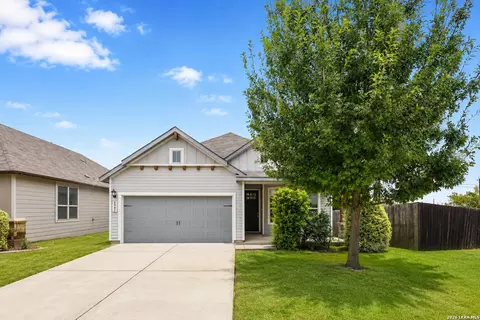 4902 Drovers Path, Saint Hedwig, TX 78152