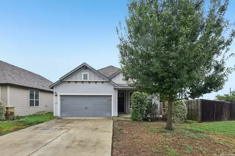4902 Drovers Path, Saint Hedwig, TX 78152