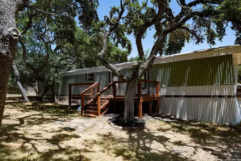 393 Deer Valley St, Canyon Lake, TX 78133