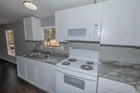 393 Deer Valley St, Canyon Lake, TX 78133