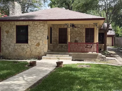 139 Thomas Jefferson Dr, San Antonio, TX 78228