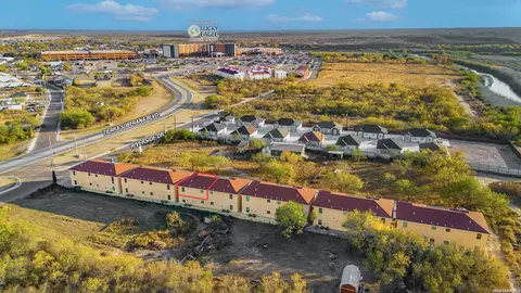 391 Riverside Dr UNIT 12, Eagle Pass, TX 78852