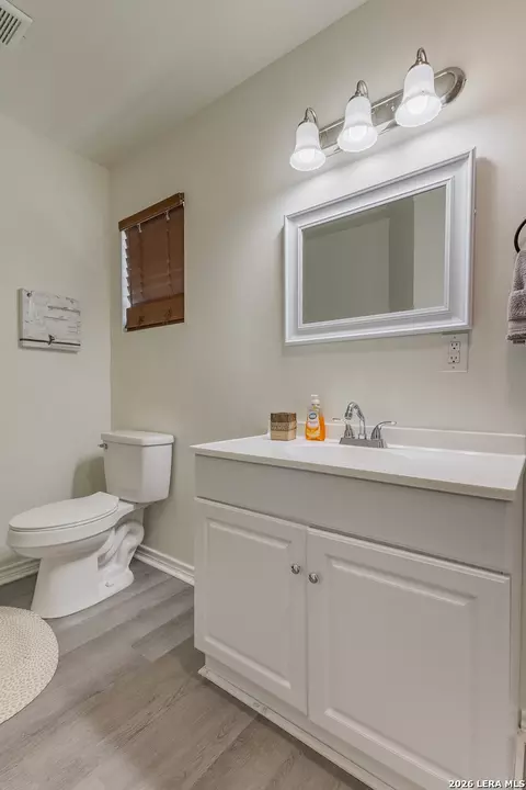 Bath - 391 Riverside UNIT 23, Eagle Pass, TX 78852 photo 4 of 6