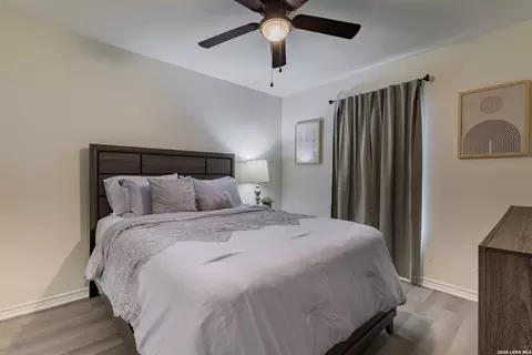 Bedroom - 391 Riverside UNIT 23, Eagle Pass, TX 78852 photo 1 of 4