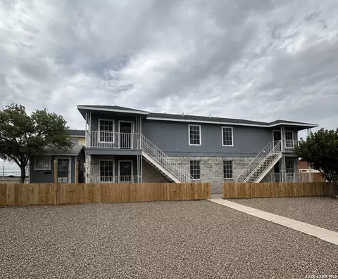 2811 Siwel St, Eagle Pass, TX 78852