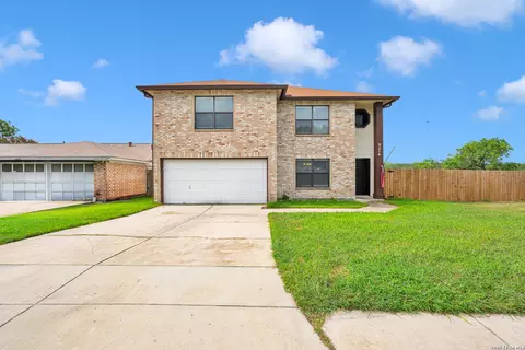 9214 Adams Hl, San Antonio, TX 78245