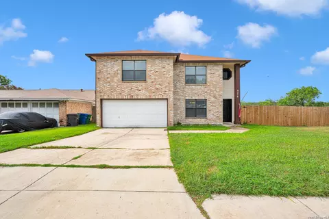 9214 Adams Hl, San Antonio, TX 78245