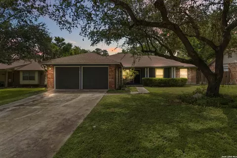 1718 Forest Spg, San Antonio, TX 78232